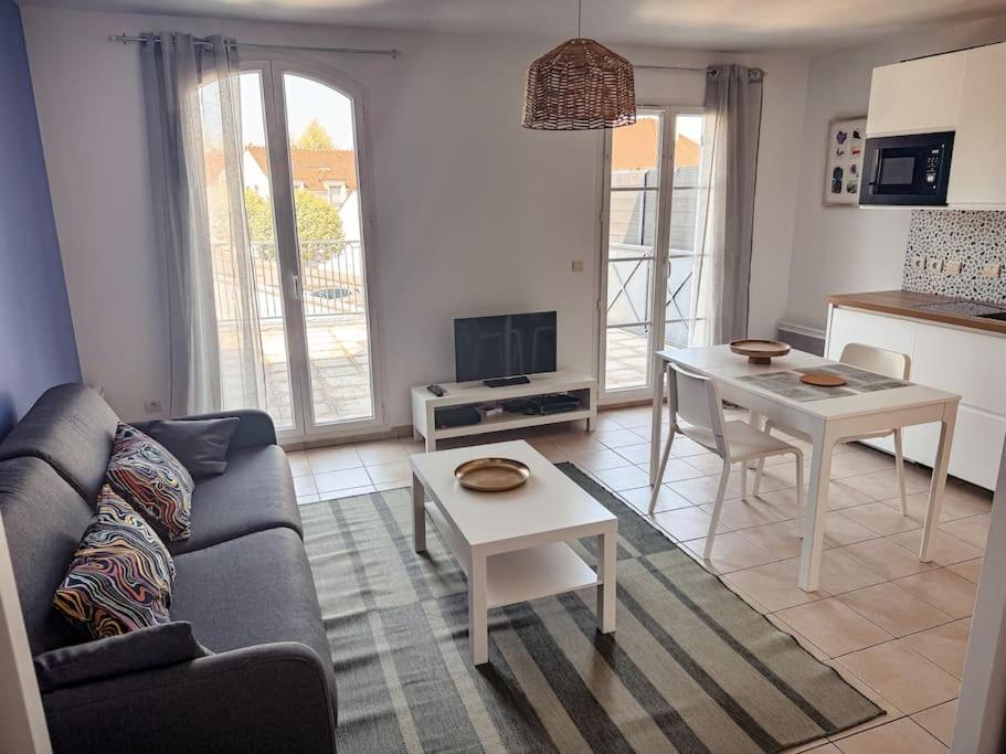 Appartement Studio Cosy Proche De Disney à Magny-le-Hongre Extérieur photo